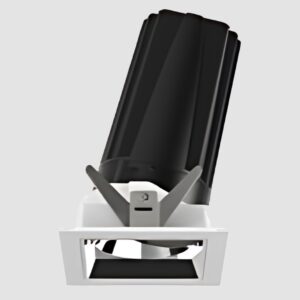 <strong>Cora</strong> Focus. Square Grand
